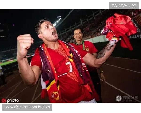 斯特林赛后公开致谢球迷，称将用表现回报